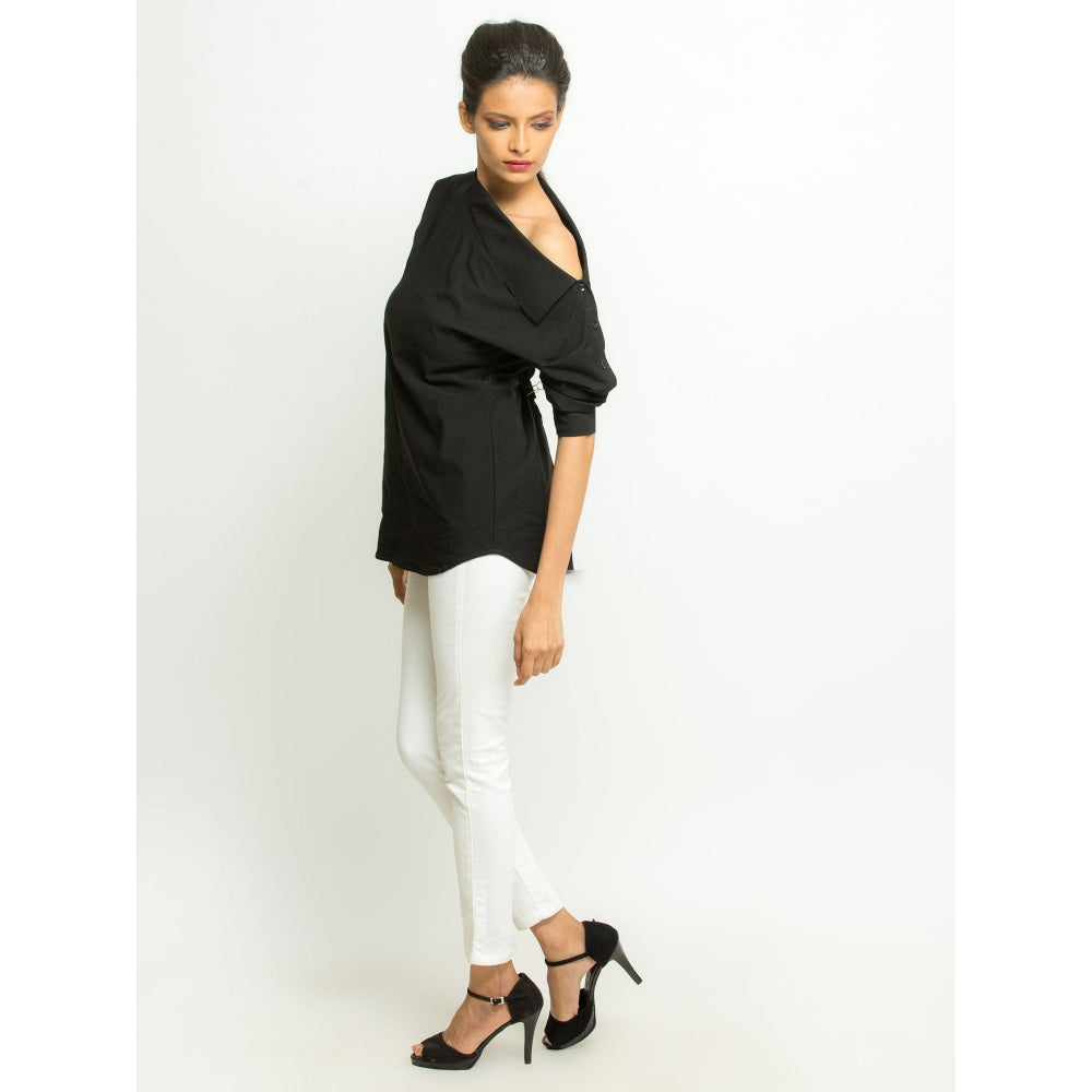 Echke Off Shoulder Shirt