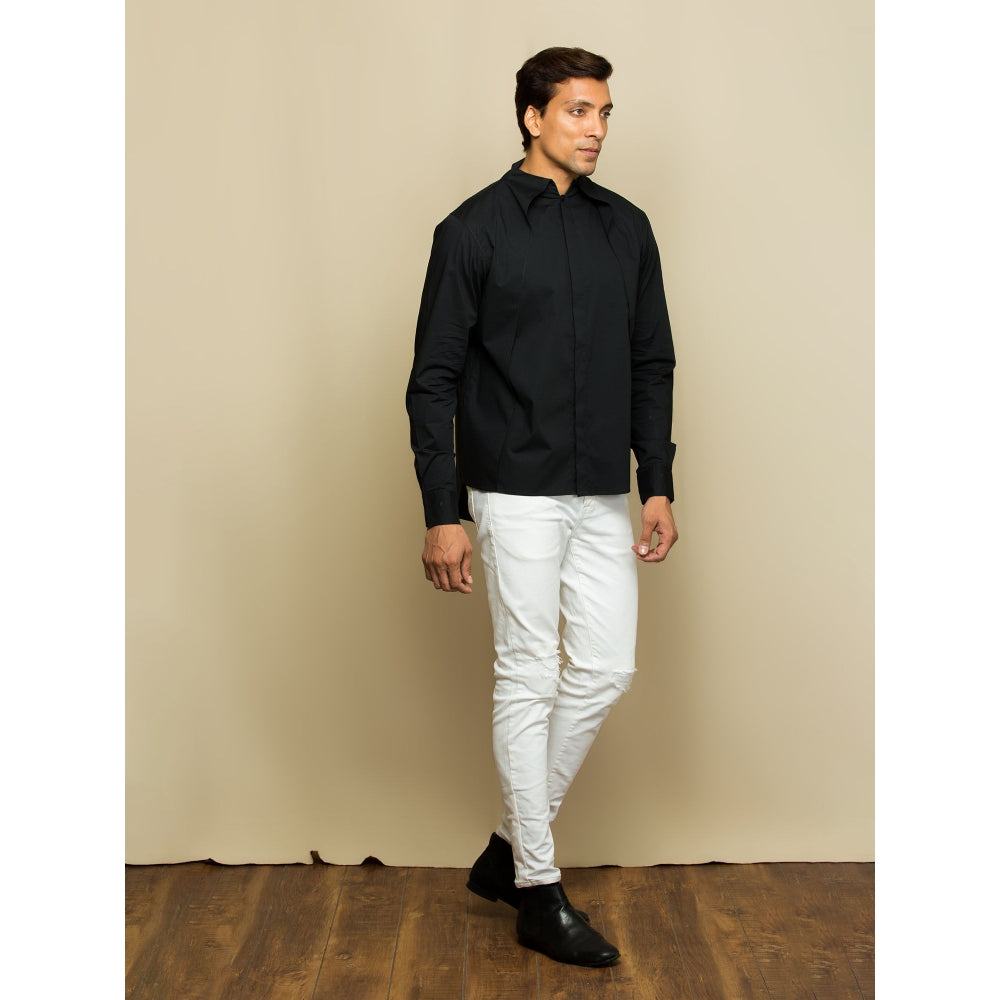 Echke Black Shirt with Front Slant Flaps