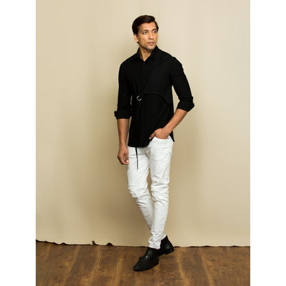 Echke Black Shirt with One Side Harness Buckle