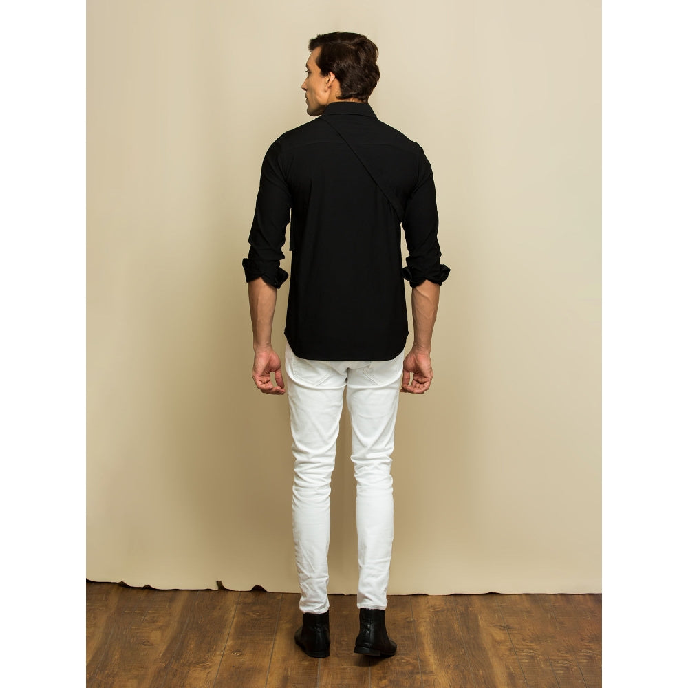 Echke Black Shirt with One Side Harness Buckle