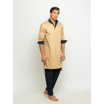 Echke Khakhi Kurta with High Neck Cross Collar Co-Ord (Set of 2)
