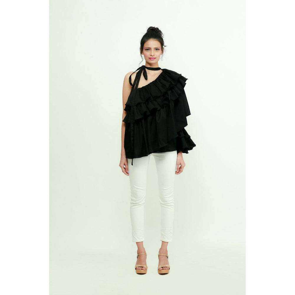 Echke Off Shoulder Top With Rouged Cuff