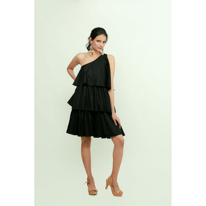 Echke One Shoulder Tiered Dress
