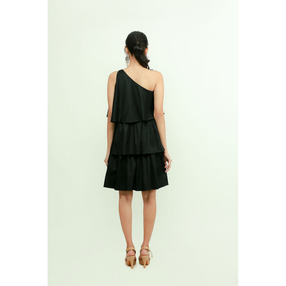 Echke One Shoulder Tiered Dress