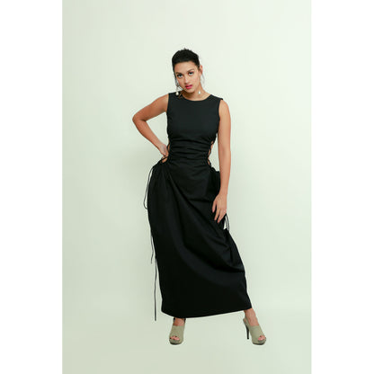 Echke Black Balloon Long Dress