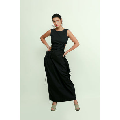Echke Black Balloon Long Dress