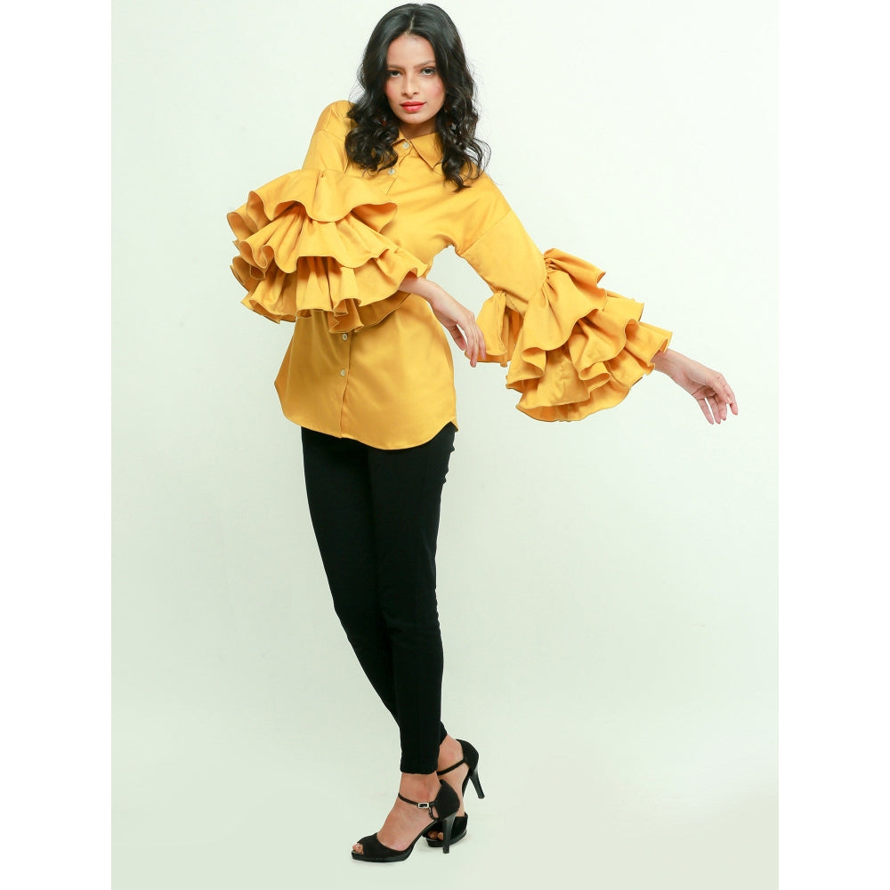 Echke Shirt With Rouged Sleeves