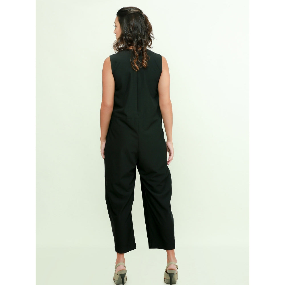 Echke Jumpsuit With Center Closure And Tie-Up