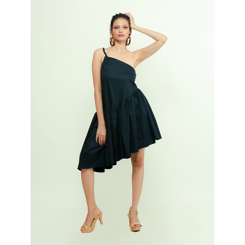 Echke One Shoulder Dress With Low Waist