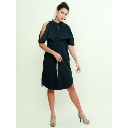 Echke Cold Shoulder Shirt Dress