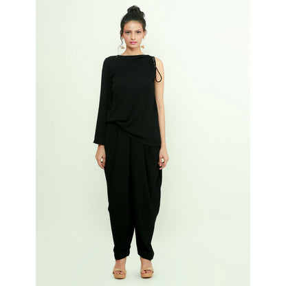 Echke One Shoulder Top With Dhoti Pants Set (Set of 2)