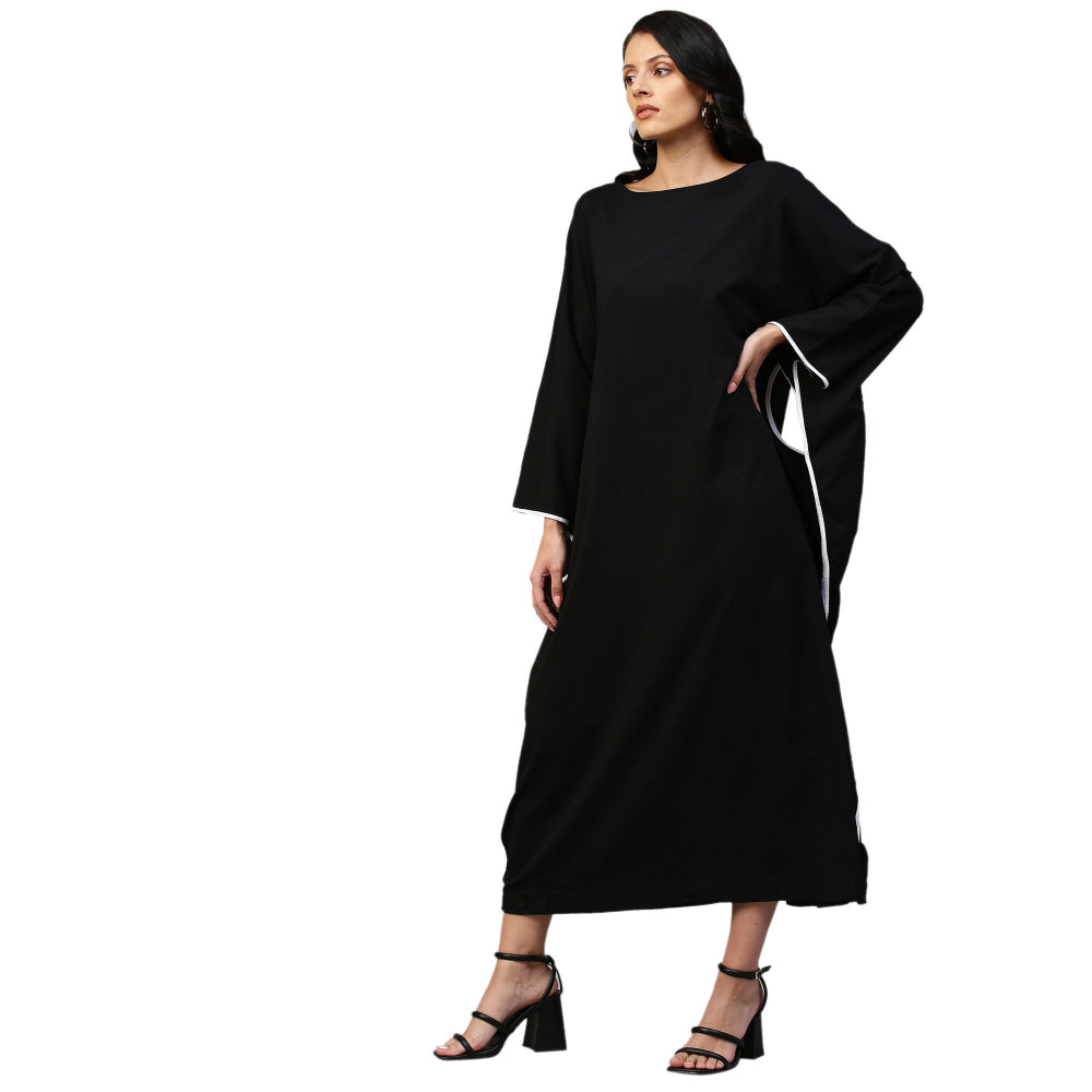 Echke Long Fitted Dress With Sleeve Hole Feature