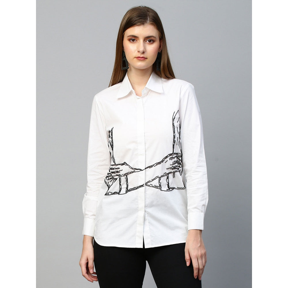 Echke Folded Hands Shirt
