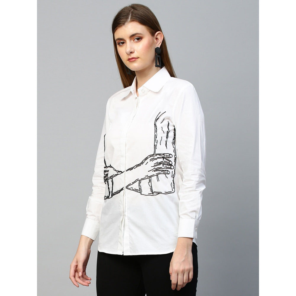 Echke Folded Hands Shirt