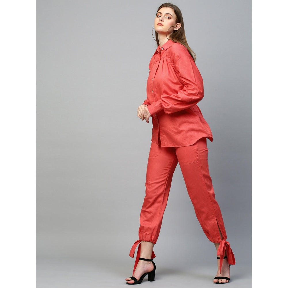 Echke Rouged Top and Tie-Up Pants Co-Ord Set (Set of 2)