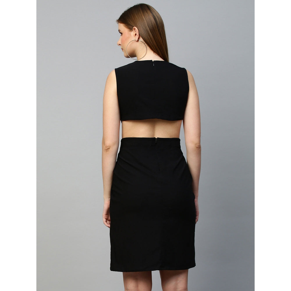 Echke Knee Length Mid-Riff Open Dress