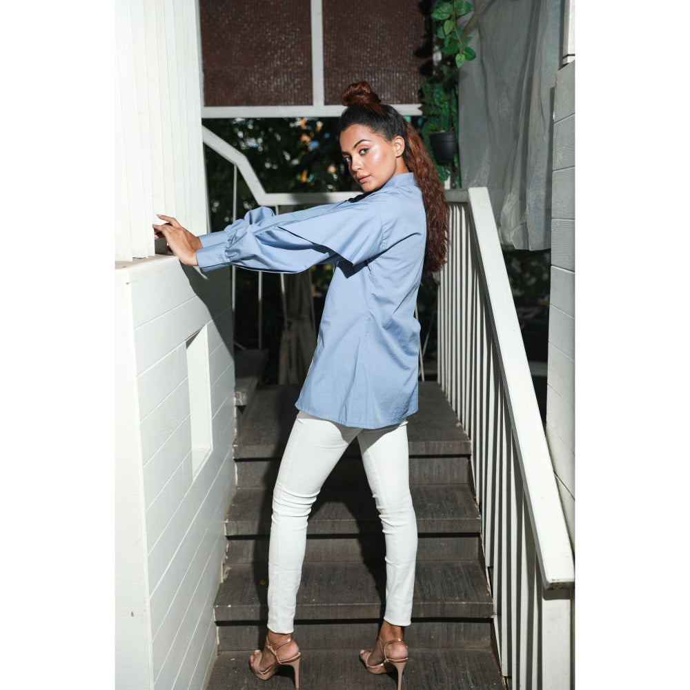 Echke Wide Collared Shirt with Hook and Eye Feature