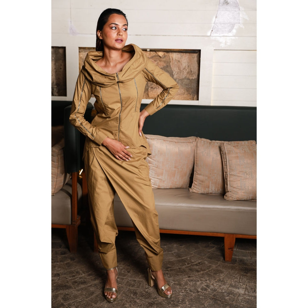 Echke Gold Zipper Top and Cross Over Pant Co-Ord (Set of 2)