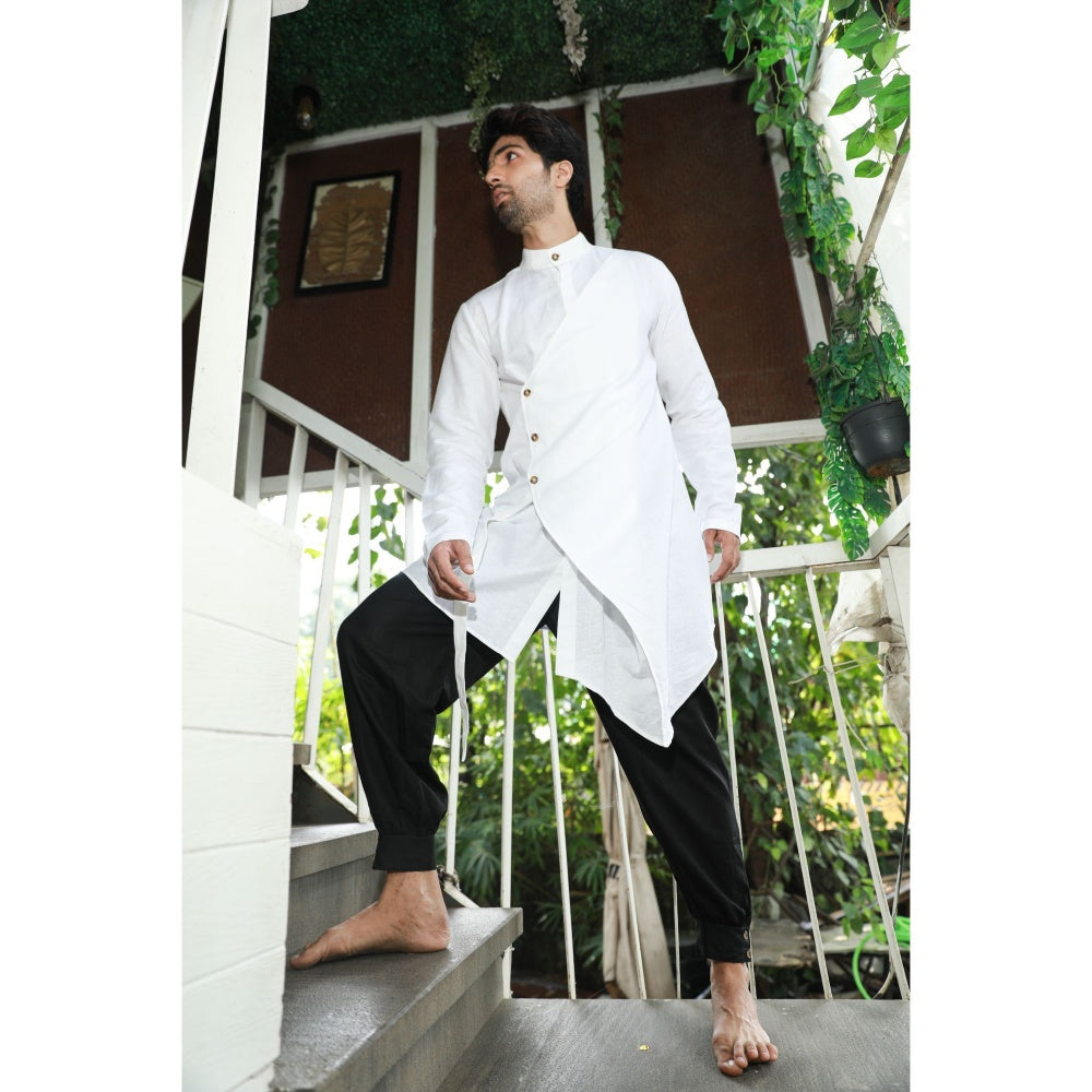 Echke White & Black Co-ord (Set of 2)