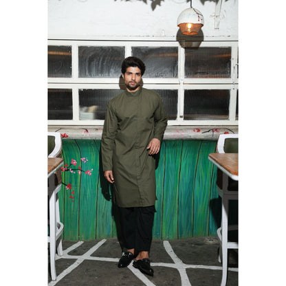 Echke Olive Green & Black Co-ord (Set of 2)