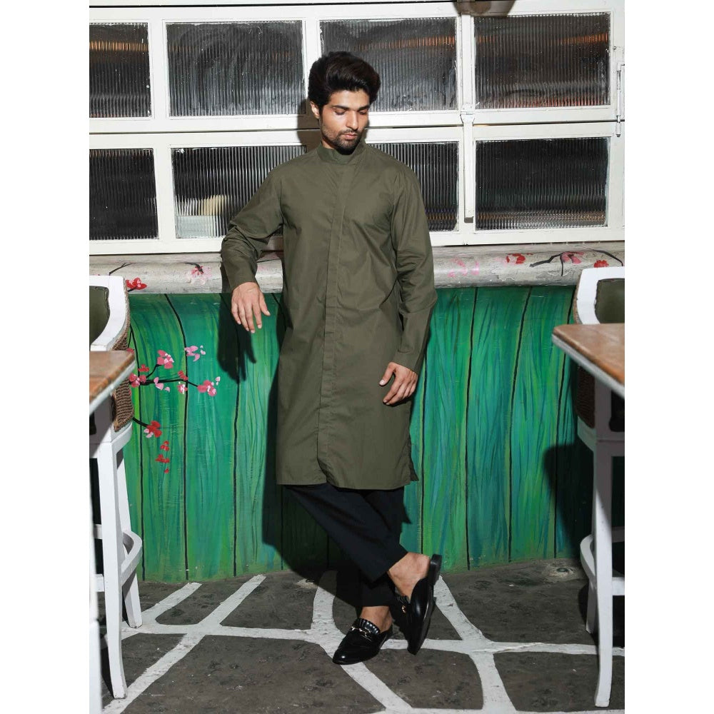 Echke Olive Green & Black Co-ord (Set of 2)