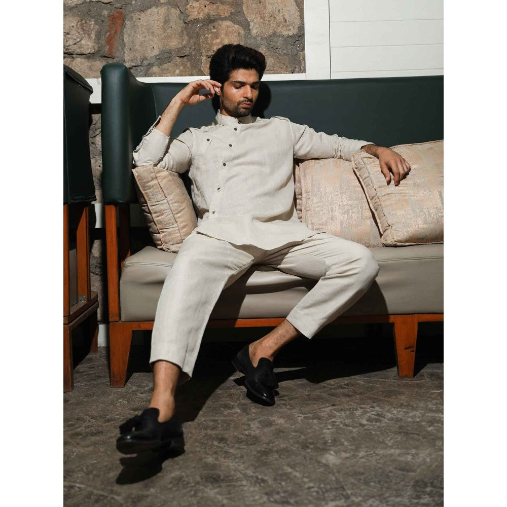 Echke Ecru Linen Co-ord (Set of 2)