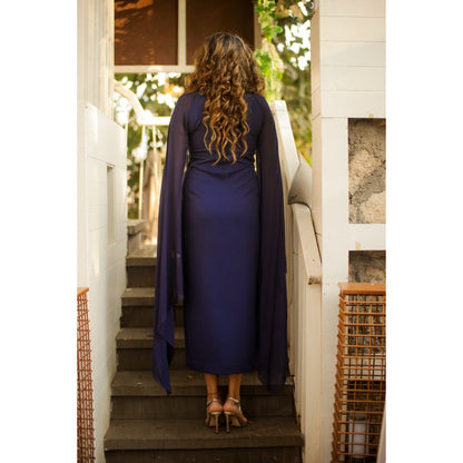 Echke Long Dress with Cape Sleeves