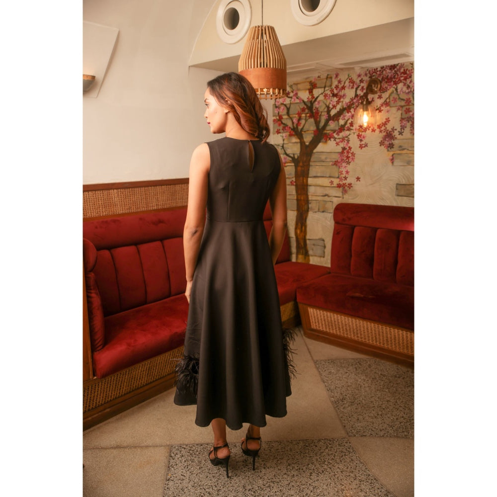 Echke Sleeveless Long Dress with Embellishments and Feather Feature