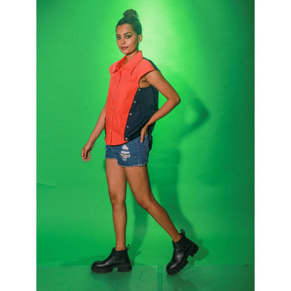 Echke Coral And Navy Blue Top With Collar And Button Feature
