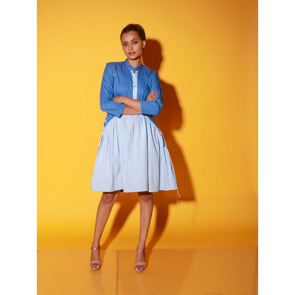 Echke Dark & Light Blue Dress With Detachable Sleeves And Drawstring Feature