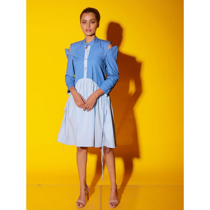 Echke Dark & Light Blue Dress With Detachable Sleeves And Drawstring Feature