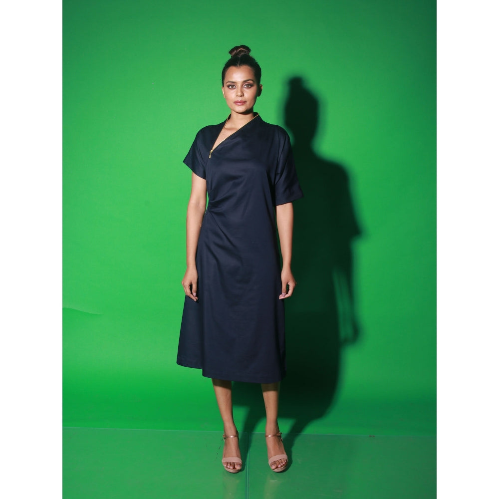 Echke Blue Midi Dress With Short Sleeves And Asymmetrical Neck
