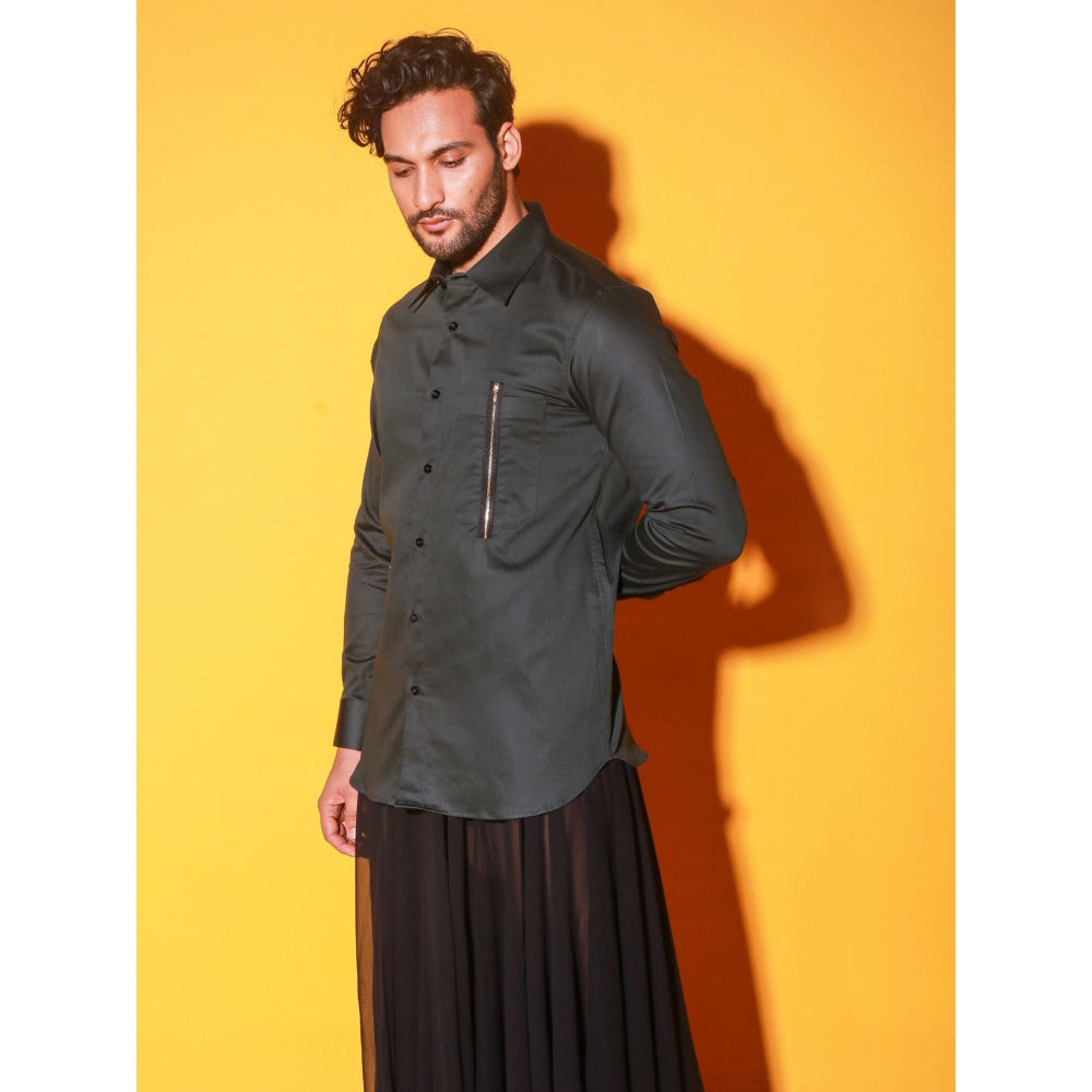 Echke Dark Green Solid Shirt