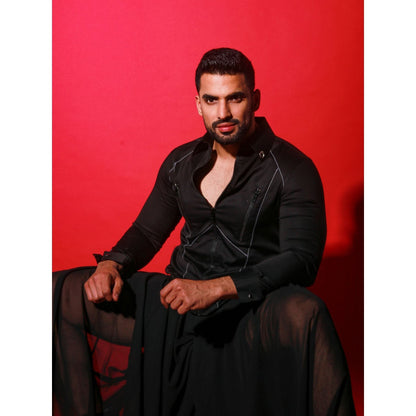Echke Black Solid Shirt