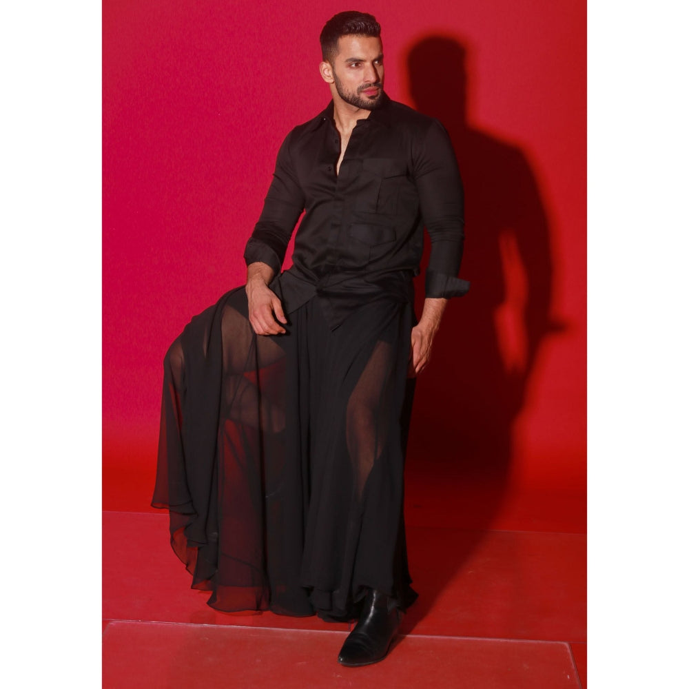 Echke Black Solid Shirt