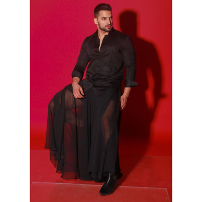 Echke Black Solid Shirt