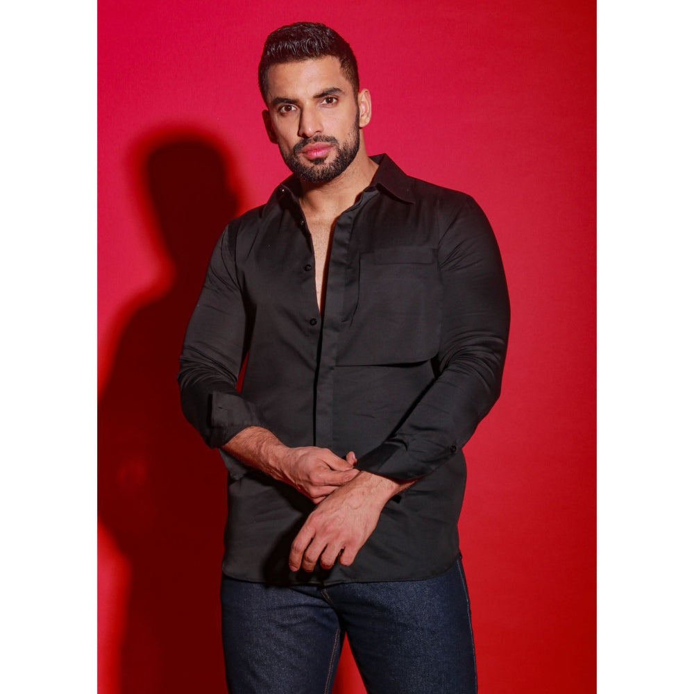 Echke Black Solid Shirt