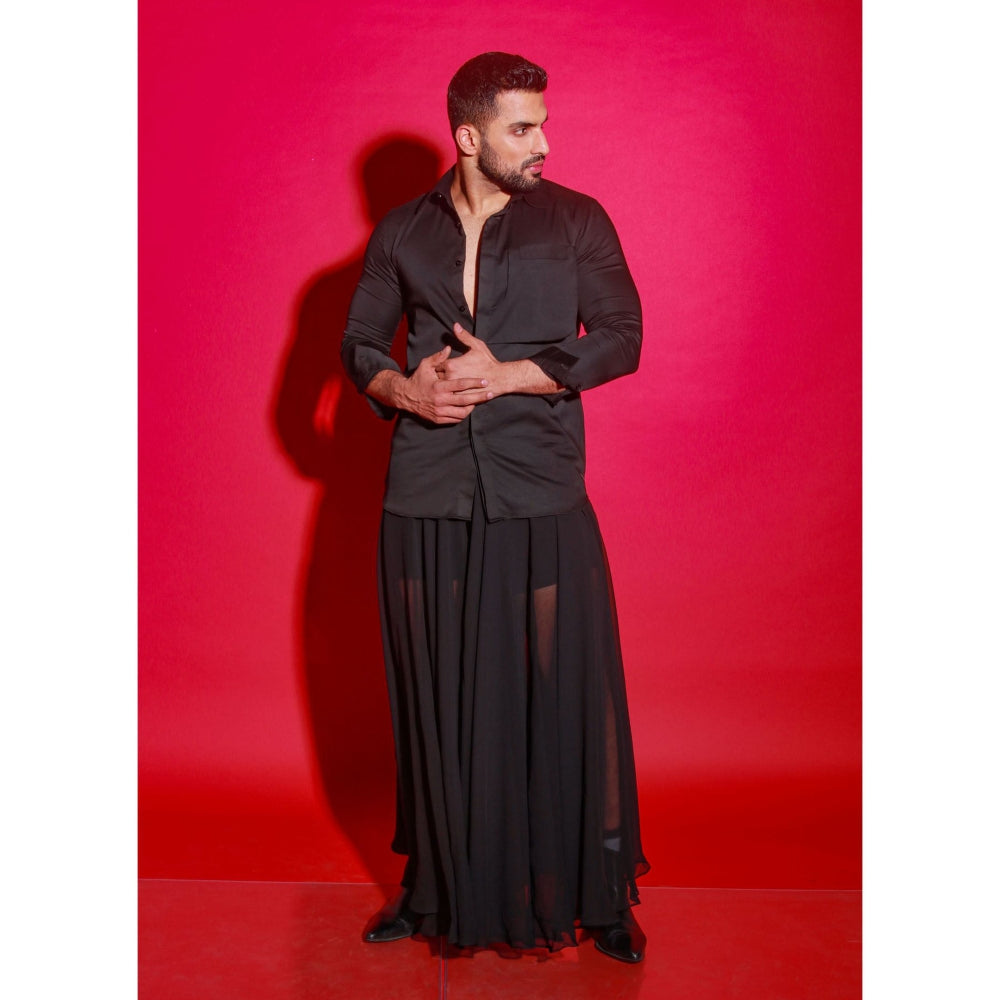 Echke Black Solid Shirt