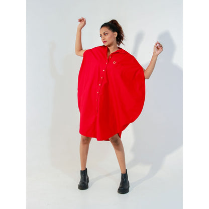 Echke Red Round Dress with One Pocket and Golden Eyelet