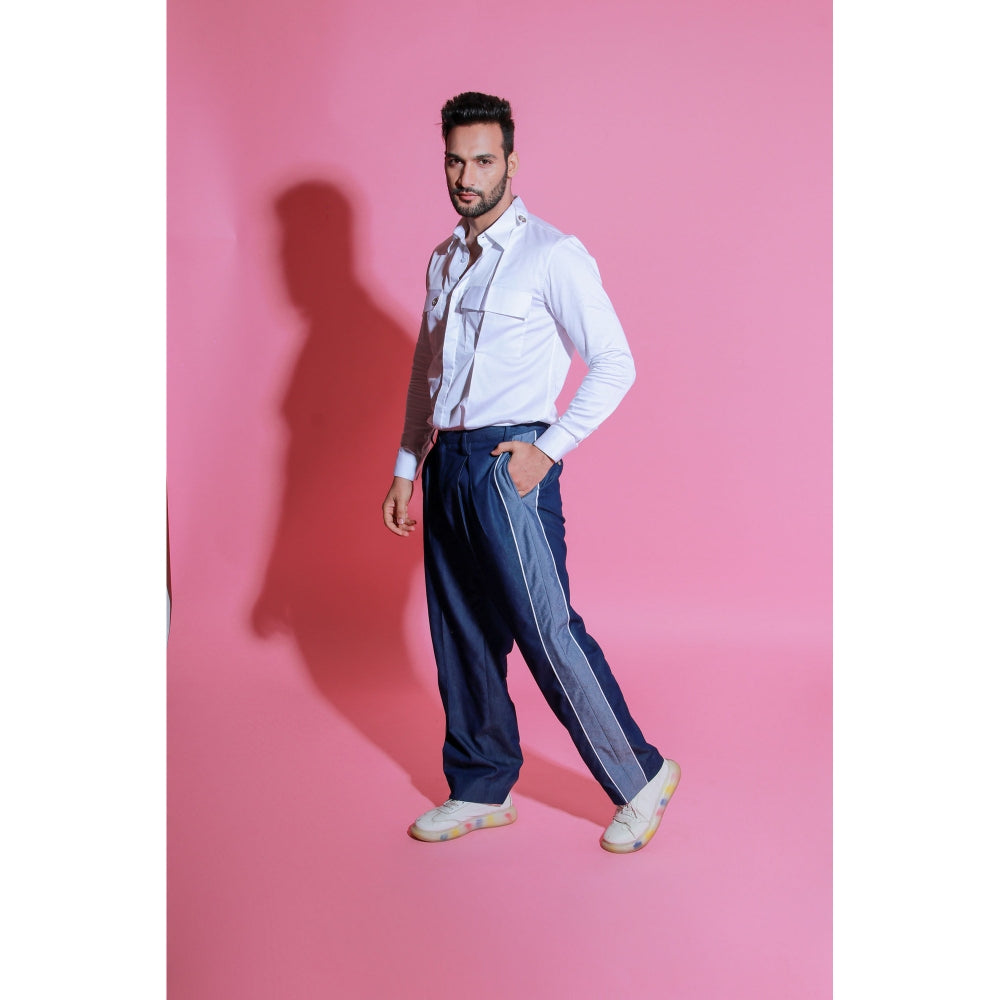 Echke White Shirt with Inverted Pleat, Two Big Pockets