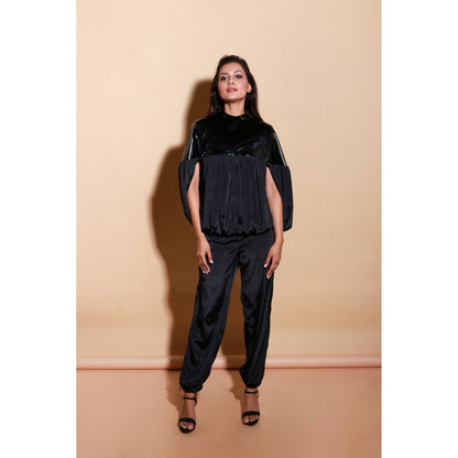 Echke Leather And Diva Co-Ord (Set of 2)