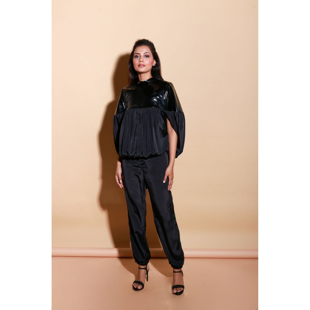 Echke Leather And Diva Co-Ord (Set of 2)