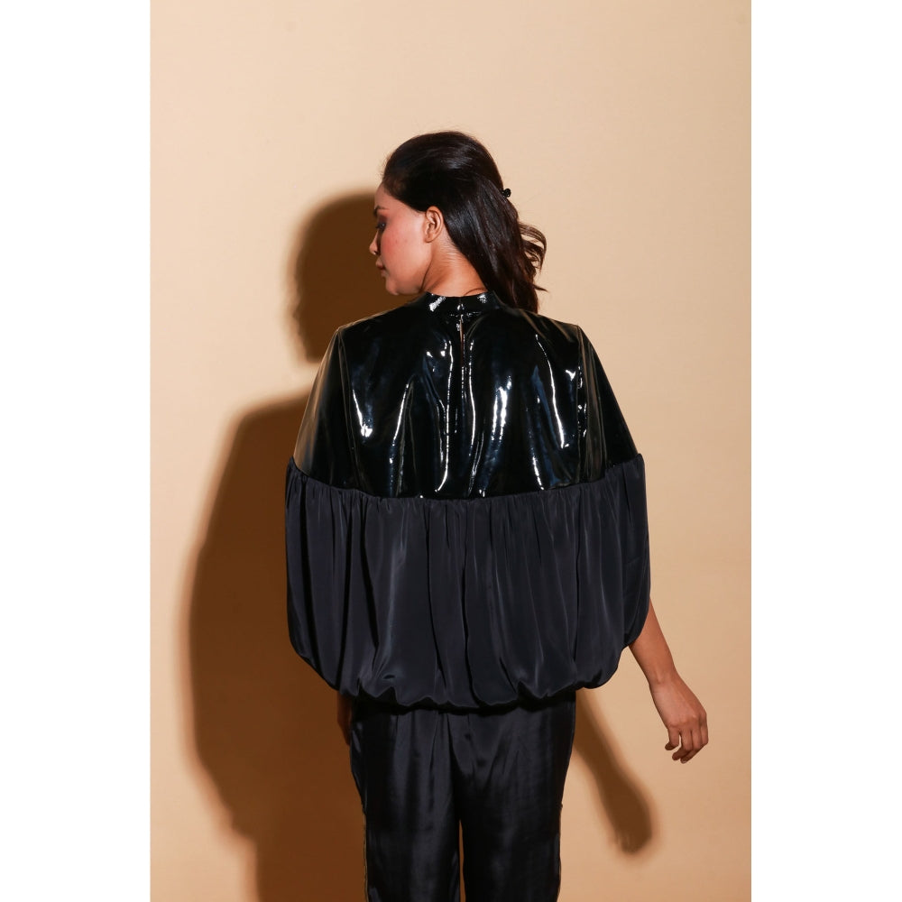 Echke Leather And Diva Co-Ord (Set of 2)