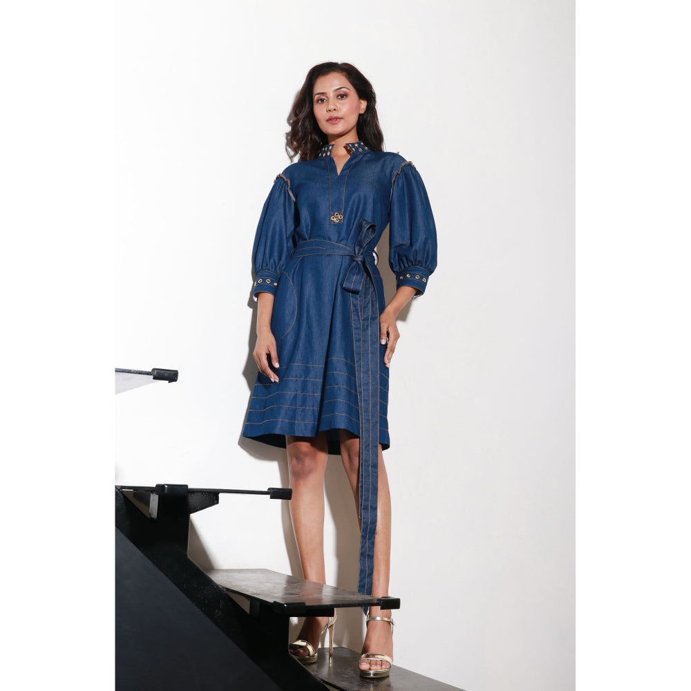 Echke Denim Loose Sleeve Dress Tan Stitching And Eyelit Feature with Belt (Set of 2)