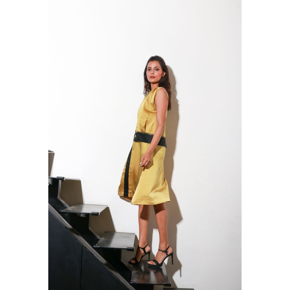 Echke Mustard Milano Dress with Front Pleats And Black Milano Centre Feature with Side Zips