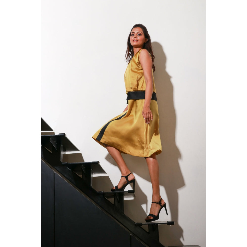 Echke Mustard Milano Dress with Front Pleats And Black Milano Centre Feature with Side Zips