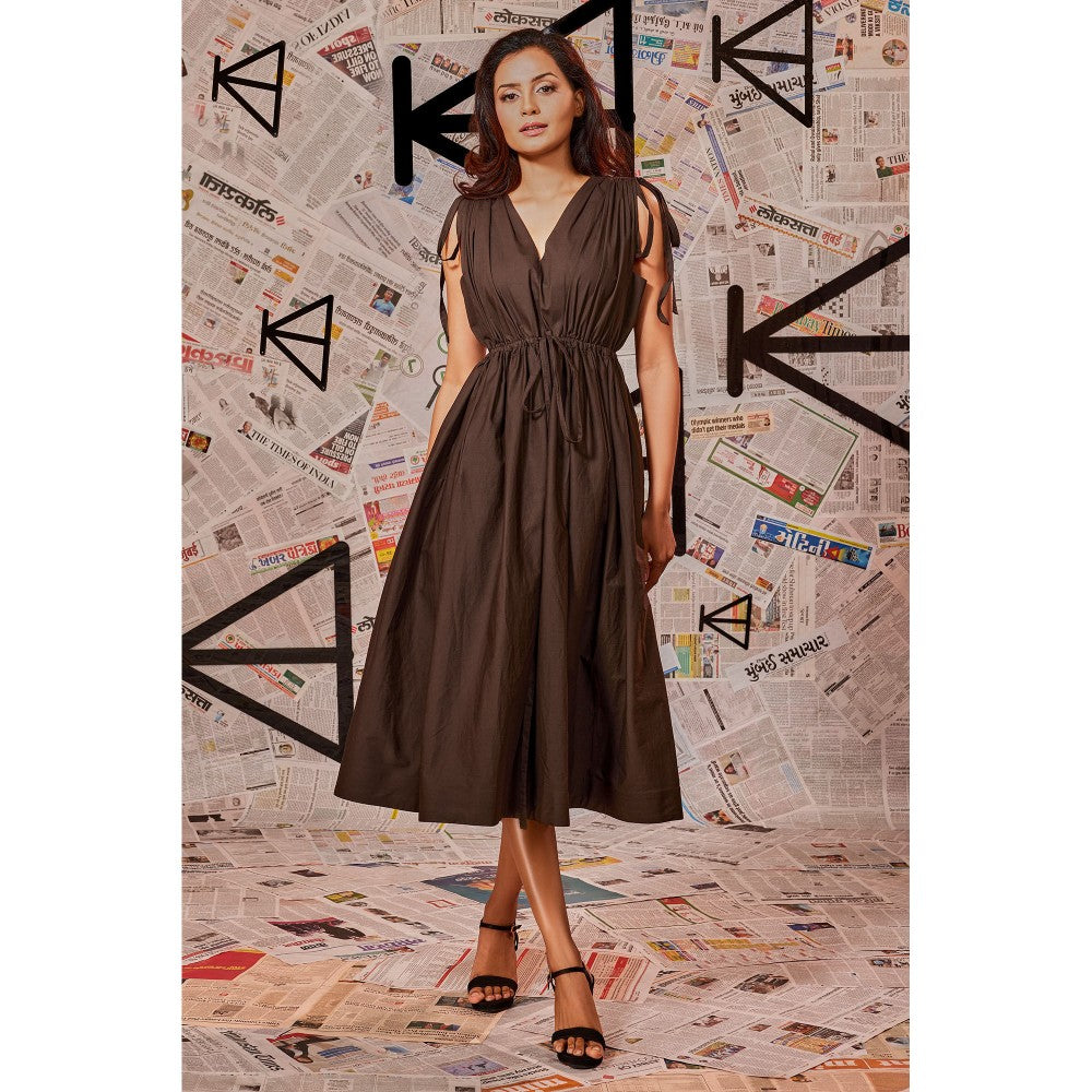 Echke Solid Brown Dress