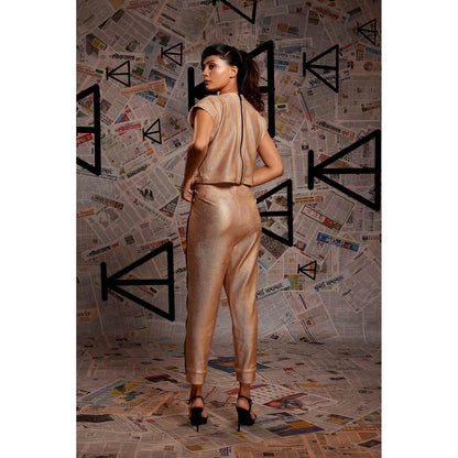 Echke Gold Textured Co-Ord (Set of 2)