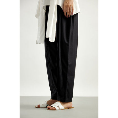 EchoStudio Black Two Pleats Pants