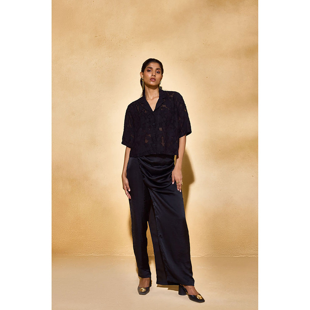 EchoStudio Black Noir Self Design Shirt